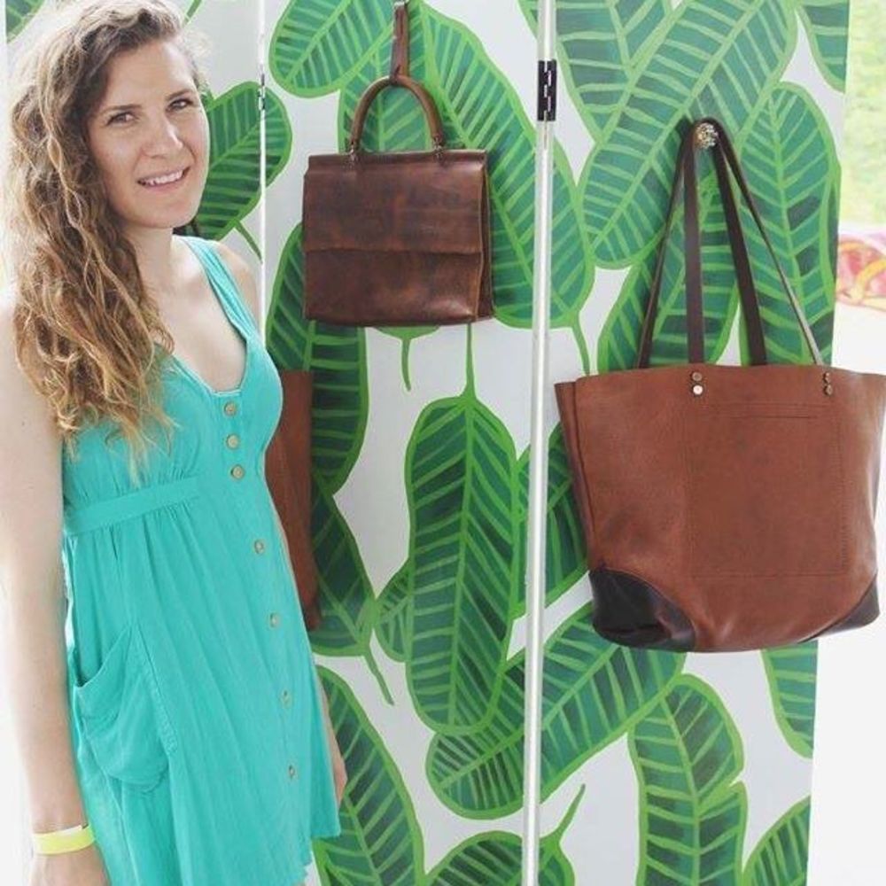 Meet your Posher, Belle